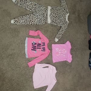 Girls almost brand new clothing size 3 toddler